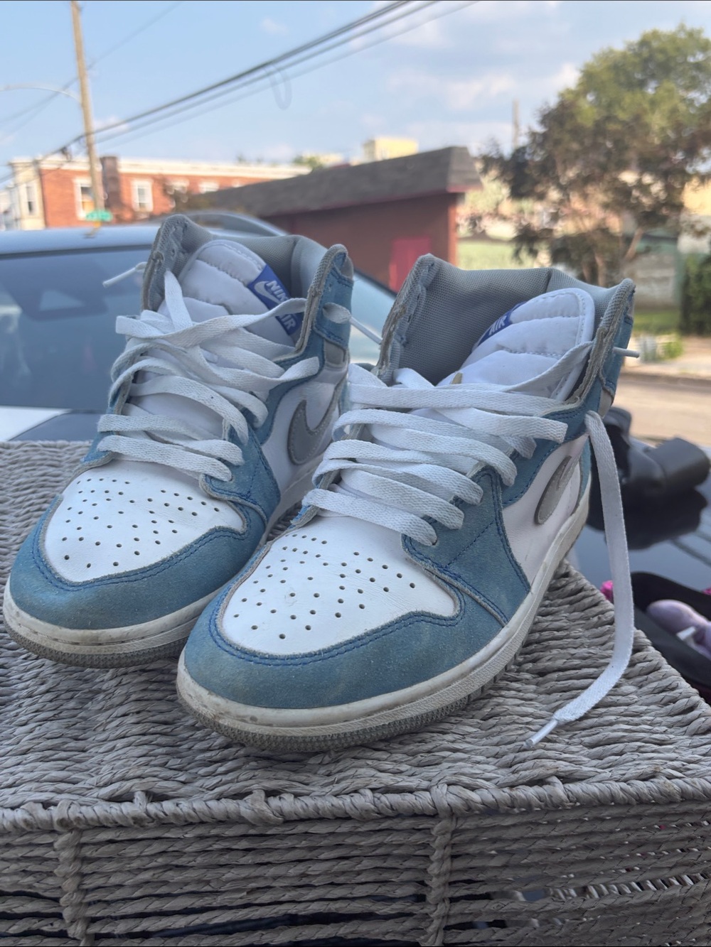 Nike Men’s High-Top Sneakers in White and Light Blue